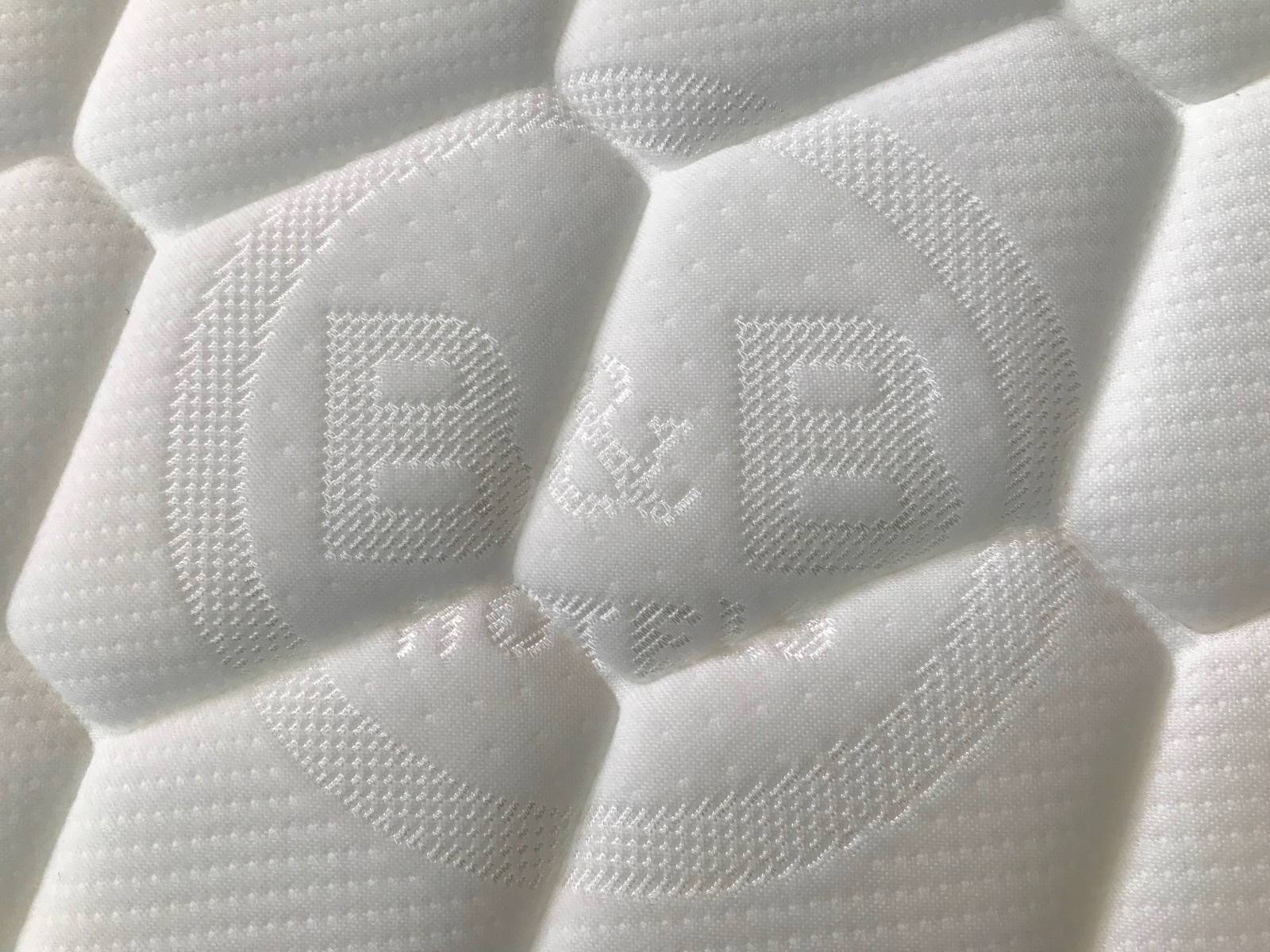 Le matelas Bultex de l'hôtel B&B Montélimar Sud à Montélimar