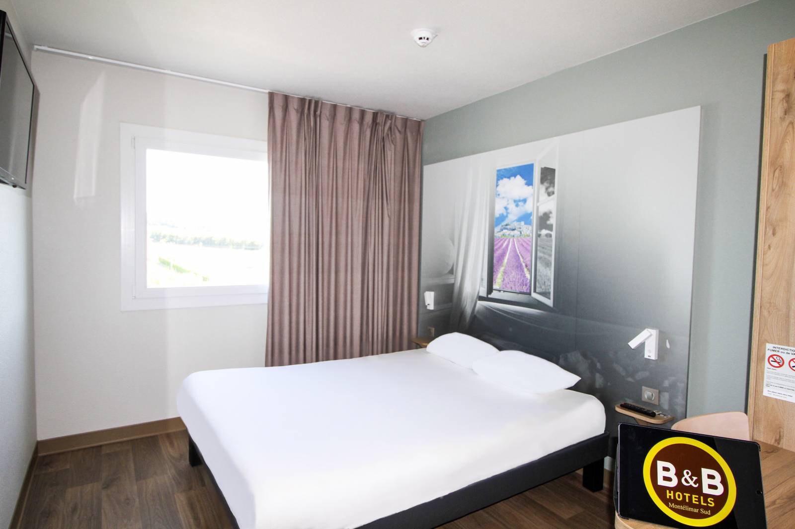 La chambre pour 2 personnes de l'hôtel B&B Montélimar Sud à Montélimar