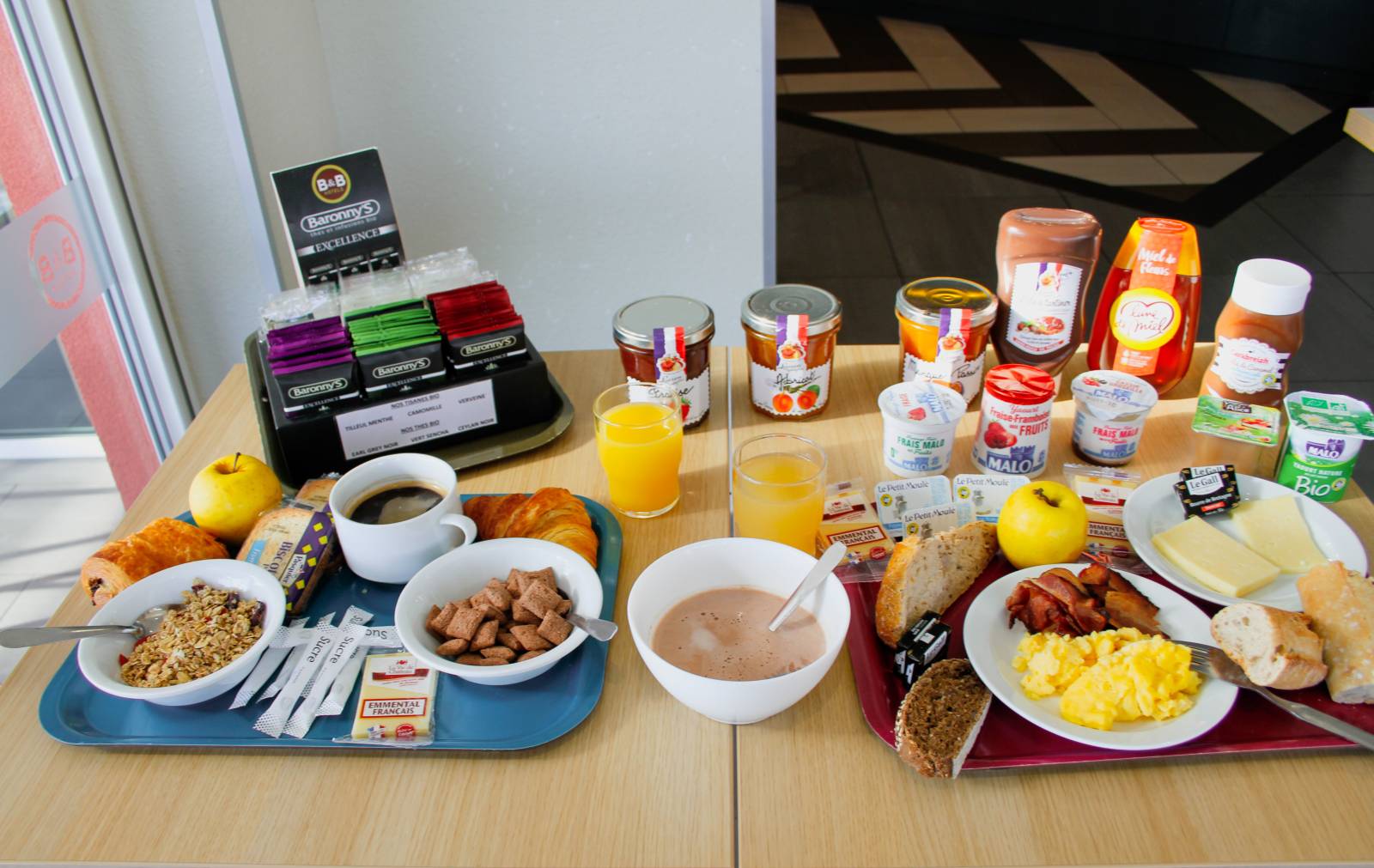 Le petit déjeuner du B&B HOTEL Montélimar Sud à Montélimar