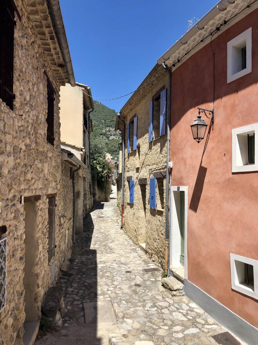 Les ruelles du quartier historique de Nyons