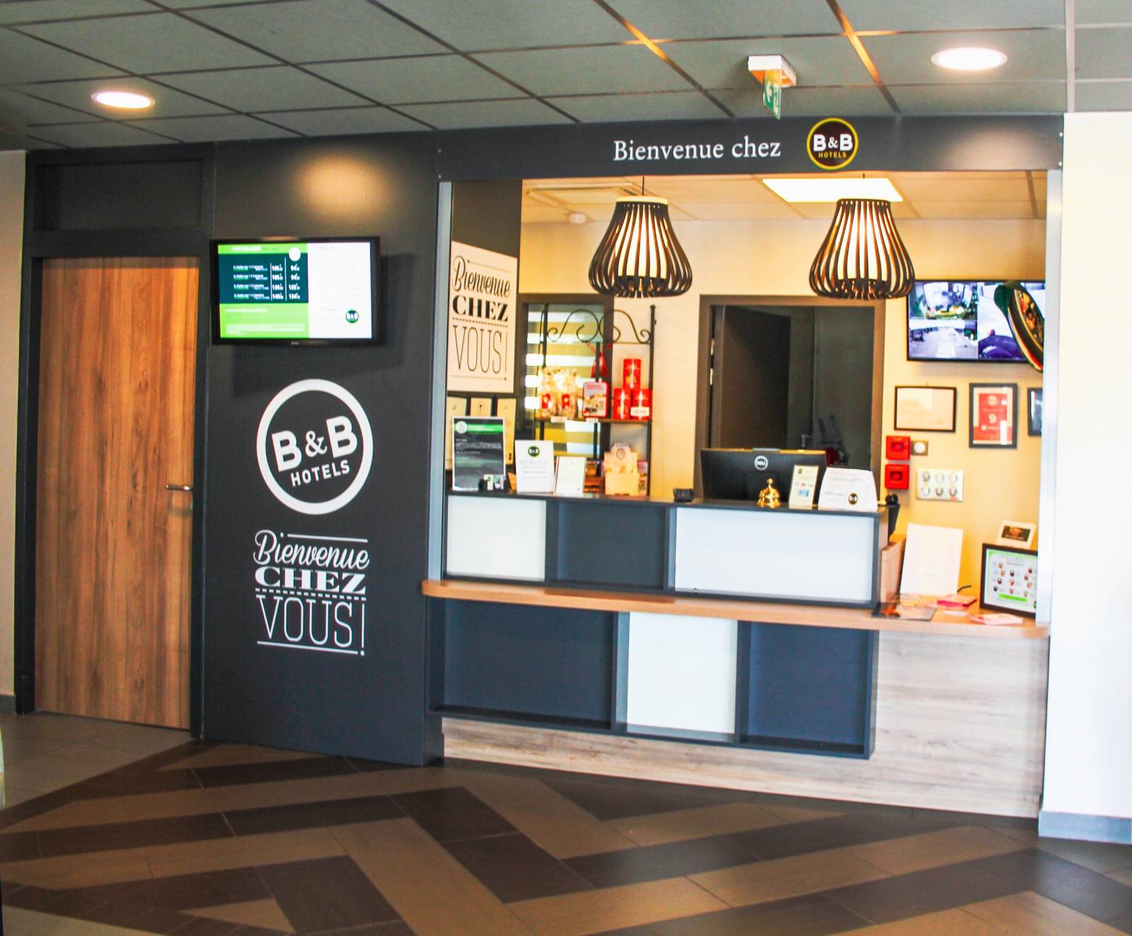 Une réception toujours ouverte au B&B HOTEL Montélimar Sud pour une meilleure expérience client.