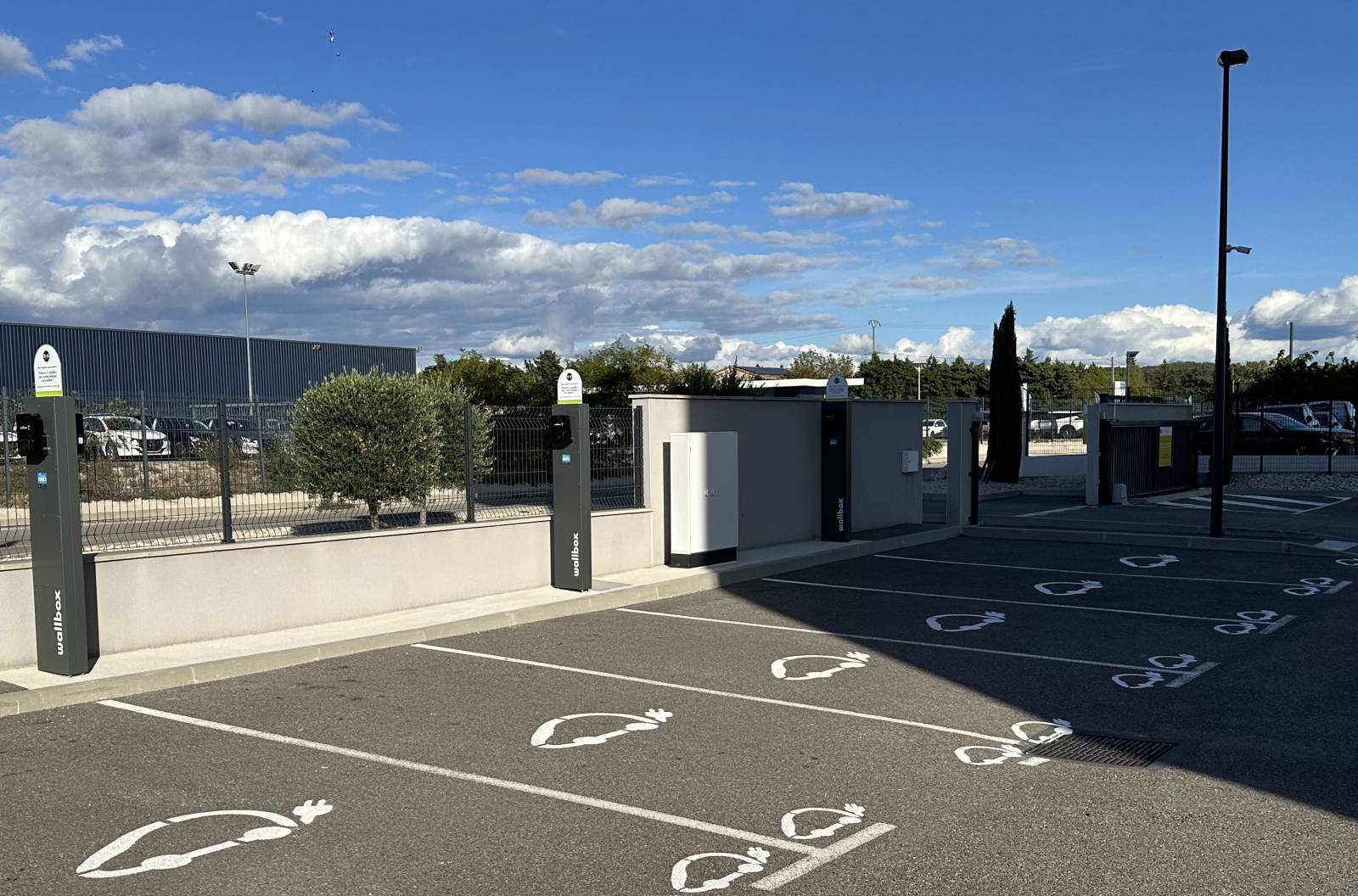 Les bornes de recharge du B&B HOTEL Montélimar Sud à Montélimar