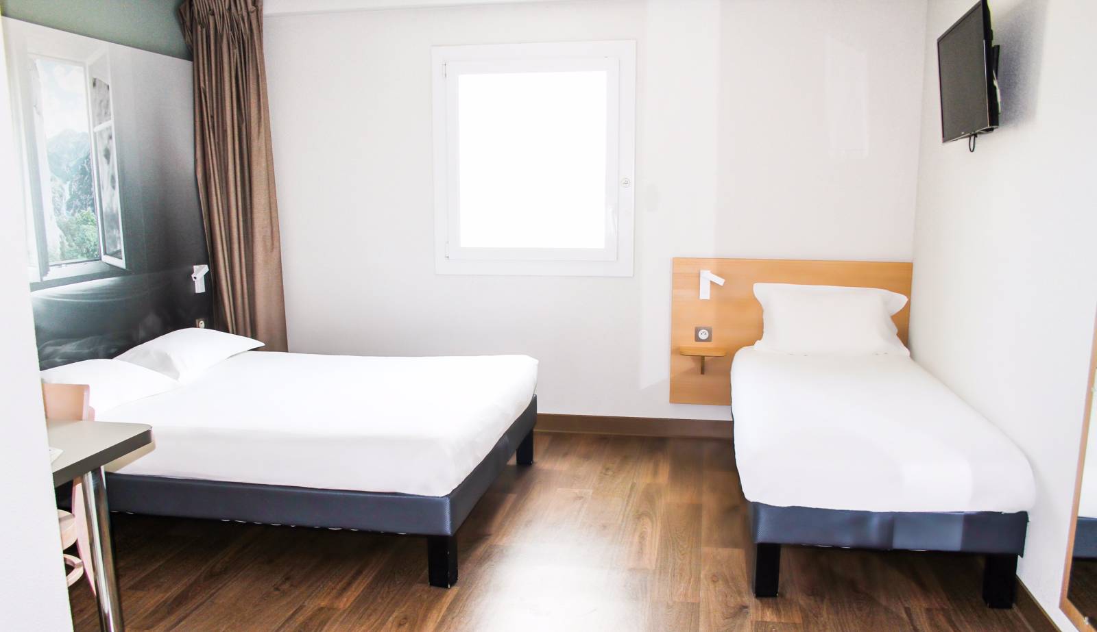 Le confort pour 3 personnes à l'hôtel proche de l'A7 à Montélimar