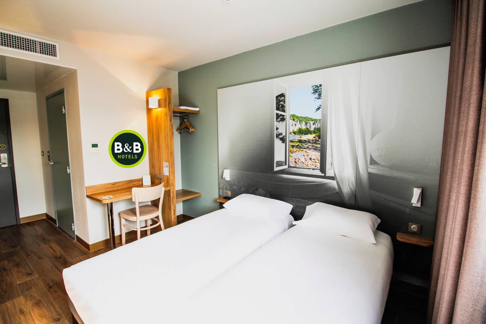Chambre twin moderne au B&B HOTEL Montélimar Sud au meilleur prix