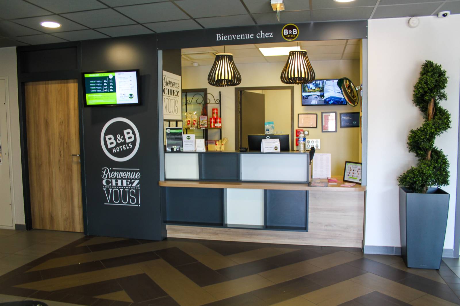 Un accueil non-stop au B&B HOTEL Montélimar Sud.